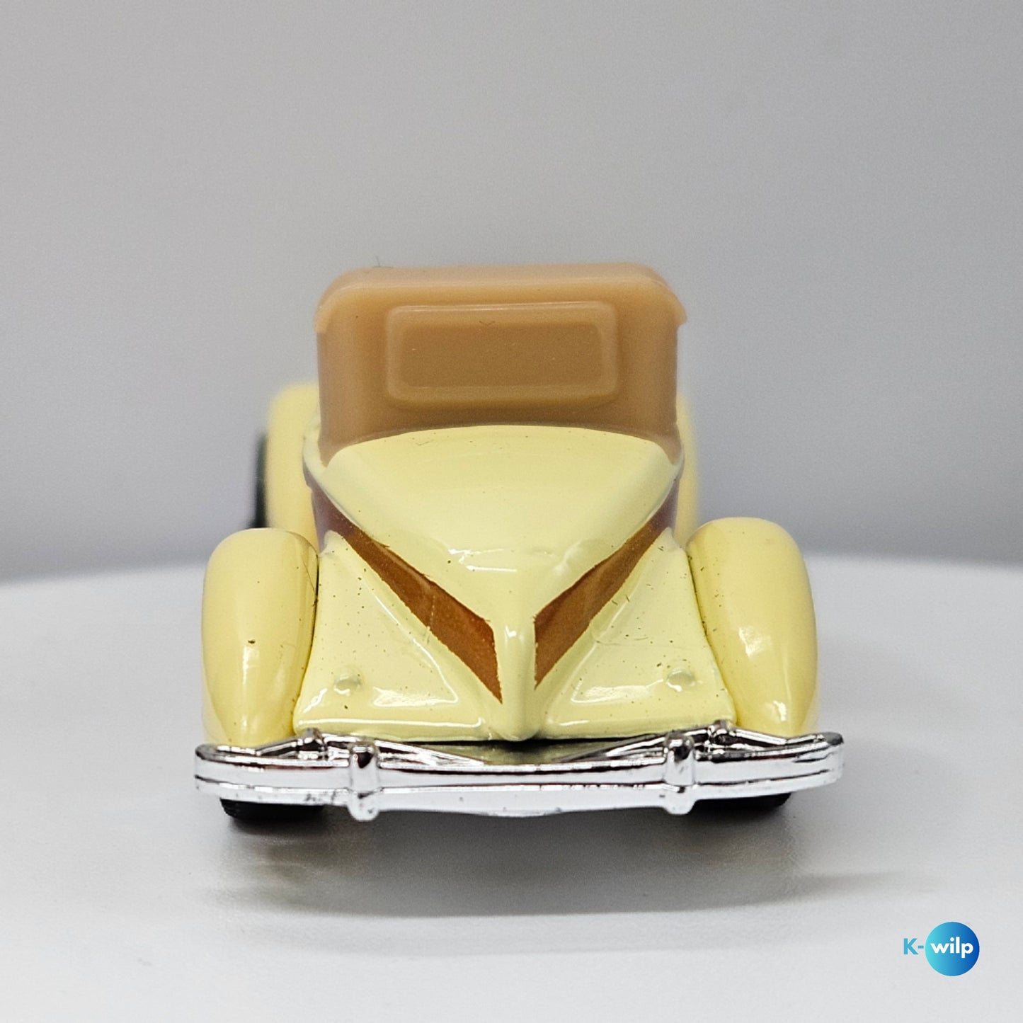 1936 Auburn Speedster Indiana Jones #48 Mstchbox 1:64 Scale Die-Cast (Loose)