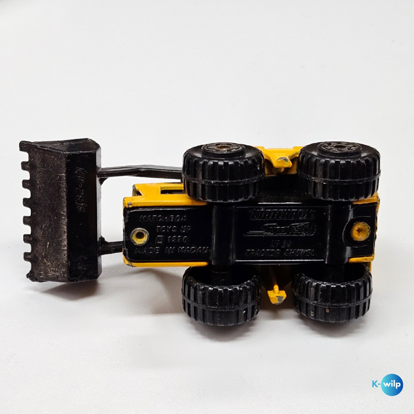 Tractor Shovel Matchbox Superfast #29 Lesney 1:64 Scale Die-Cast (Loose)