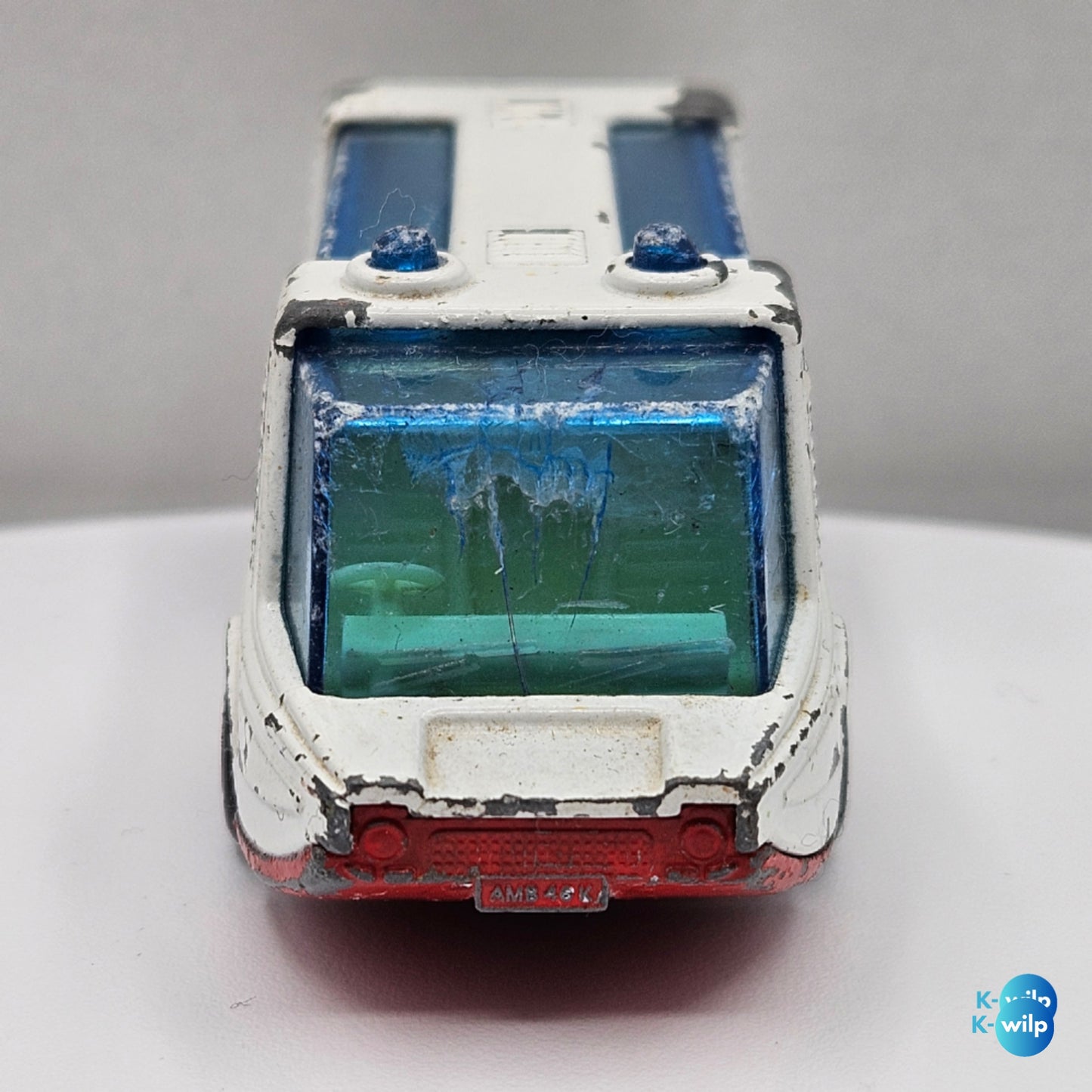 Stretcher Fetcha Ambulance #46 Matchbox Superfast 1:64 Lesney Scale Die-Cast (Loose)