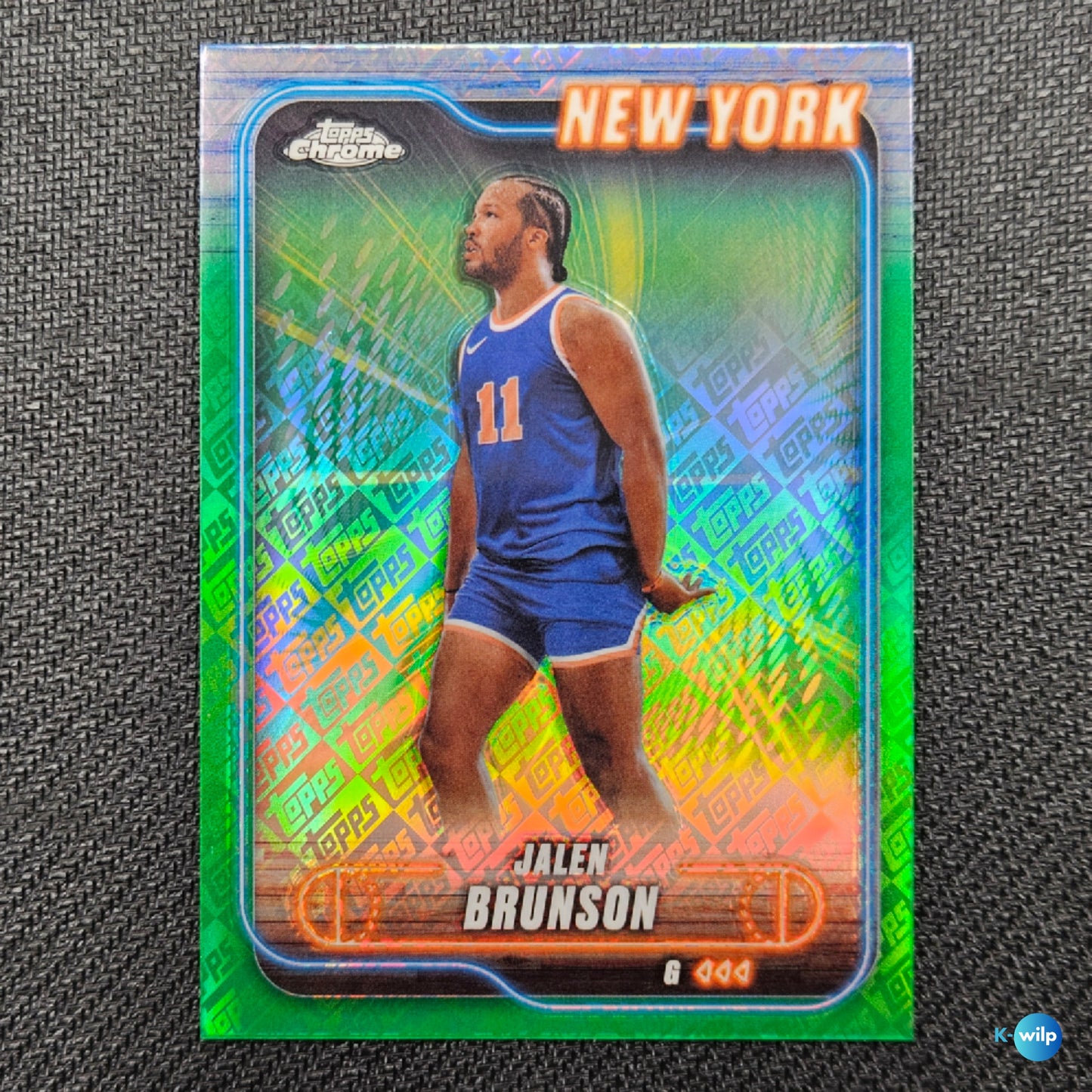 #47 Jalen Brunson - Pink Basketball Refractor - 47
