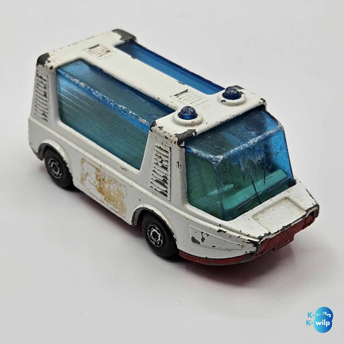 Stretcher Fetcha Ambulance #46 Matchbox Superfast 1:64 Lesney Scale Die-Cast (Loose)